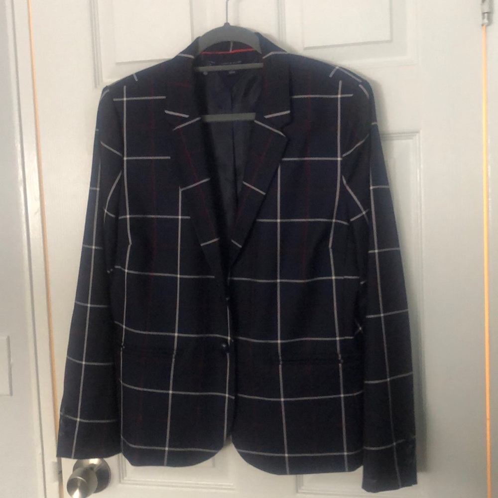 Blazer navy blue with red and white lines💙🤍❤️
